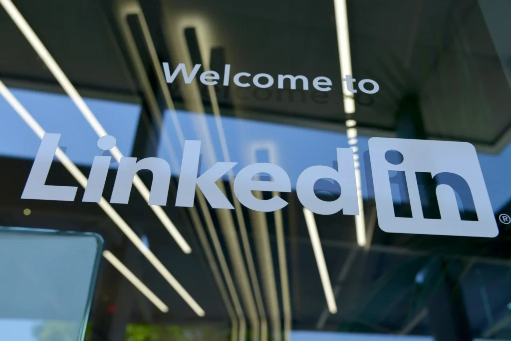 LinkedIn pro důvěru a odborný positioning